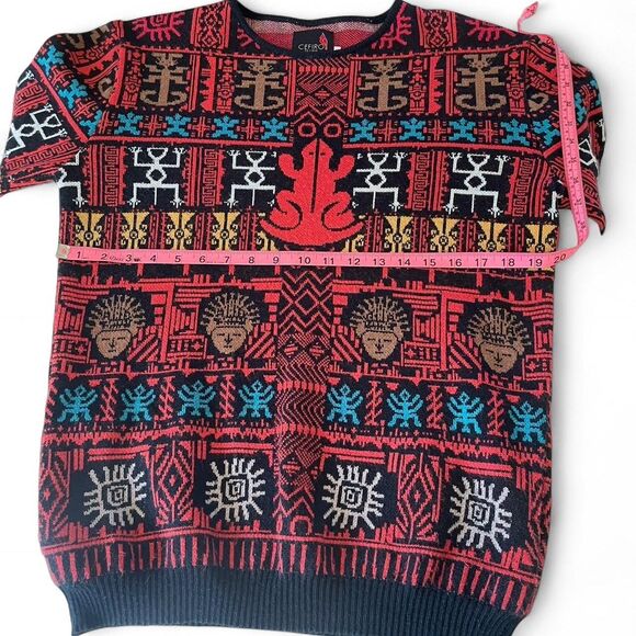 Cefiro Retro red and black wool Aztec knit wool/cotton blend sweater - Picture 6 of 6